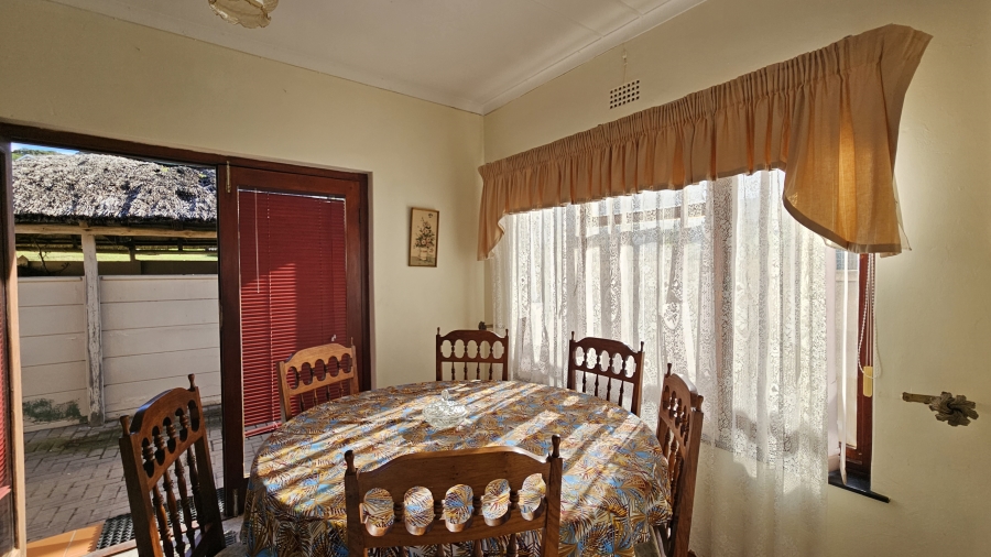 5 Bedroom Property for Sale in Jongensfontein Western Cape